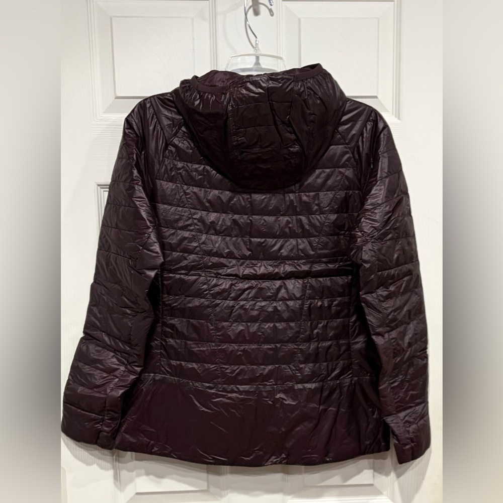 Mountain Hardwear Women's Large Ghost Shadow Hooded Jacket Blackberry NWT Puffer - Picture 3 of 7